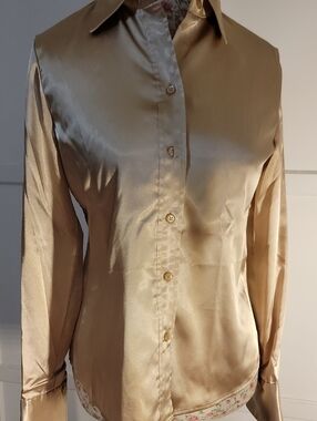 Kaspee Satin Button-Front Blouse in Champagne Size PETITE SMALL